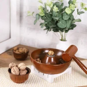 گردوشکن طرح چوبی
